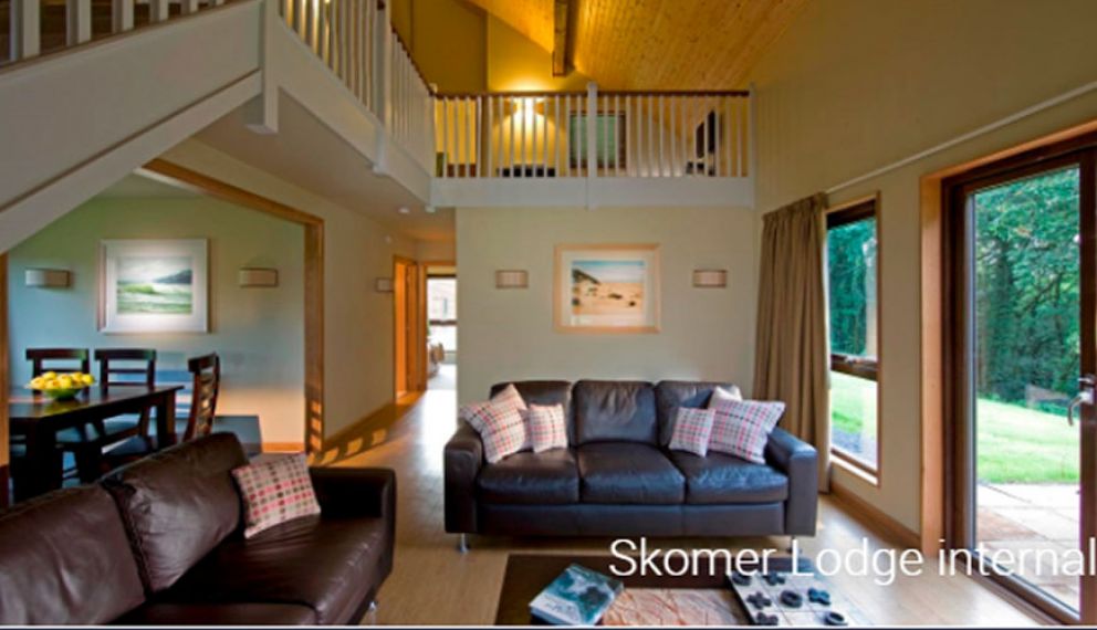 Bluestone National Park Resort - Lodges for rent on holiday park with pool and spa