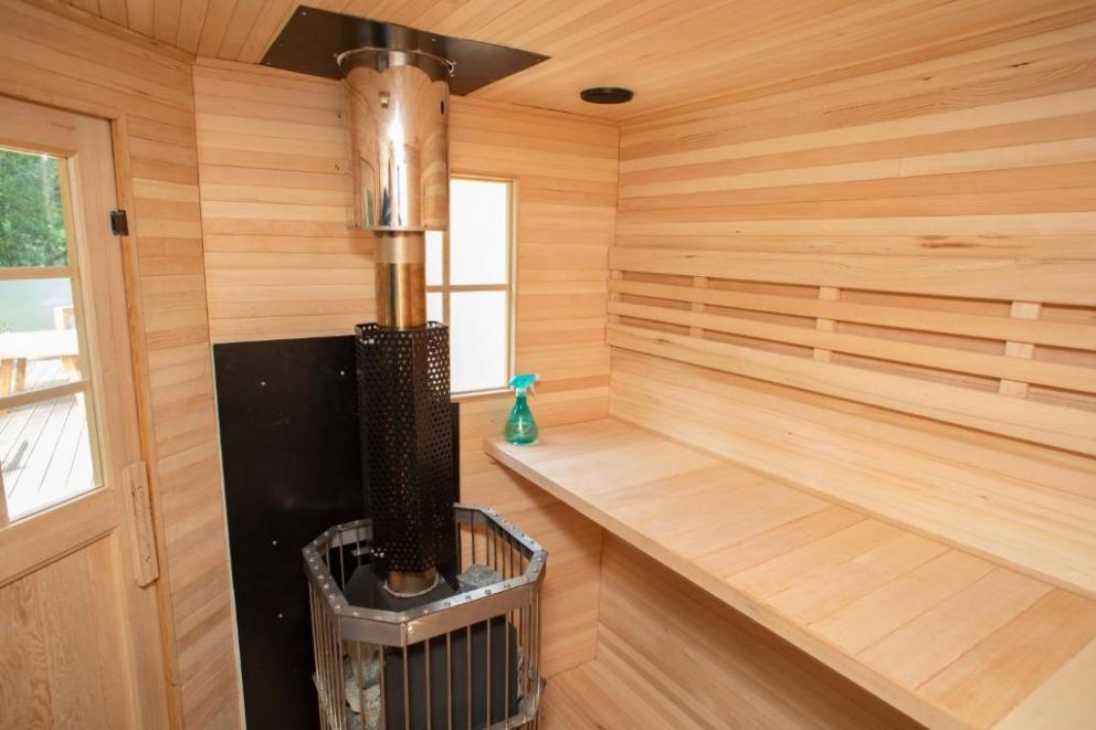 Brecon View Eco Village, Carmarthenshire, Wales - eco-friendly holiday lodge with hot tub and sauna, close to Brecon Beacons. Pet friendly.