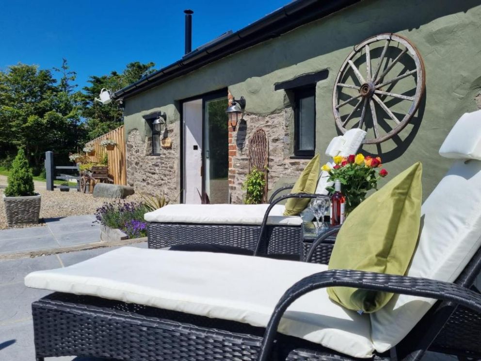 Byre Cottages, Blaenplwyf, Cardigan - pet friendly, holiday cottages for rent with wood burning stove, close to the beach with sea views in Ceredigan, Wales