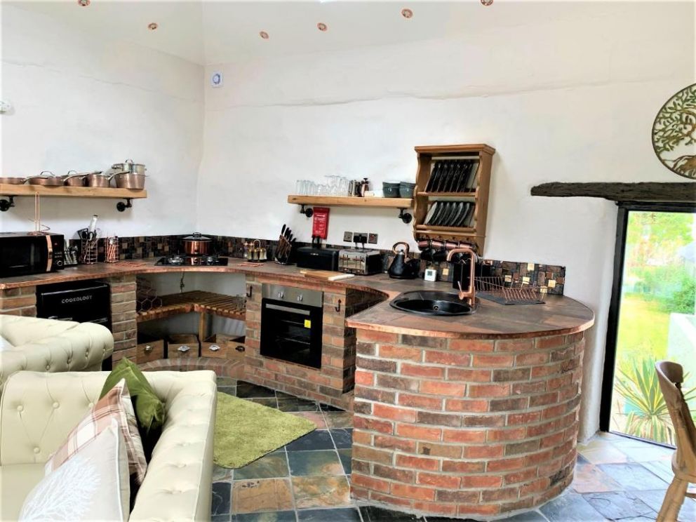 Byre Cottages, Blaenplwyf, Cardigan - pet friendly, holiday cottages for rent with wood burning stove, close to the beach with sea views in Ceredigan, Wales