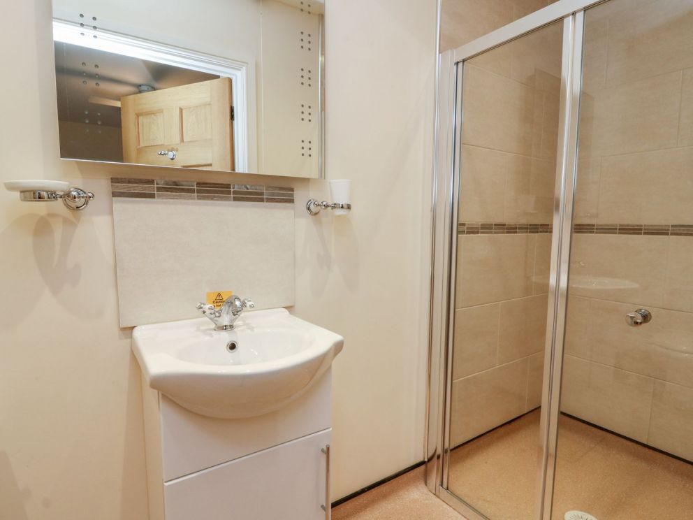 Caban Nant Ddu Wales