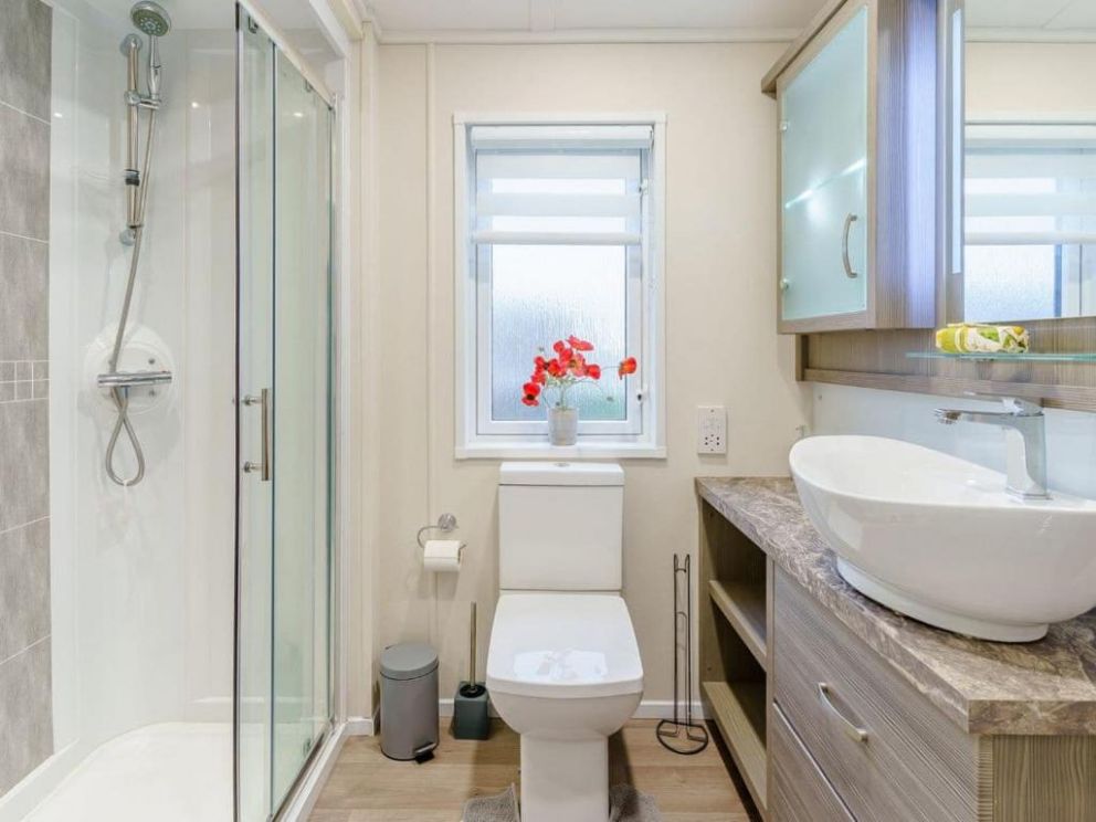 Coral Lodge at Little Haven Retreat - for rent with hot tub