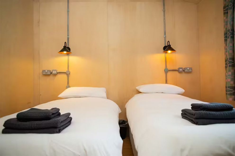 Estyn Y Dydd West Wales