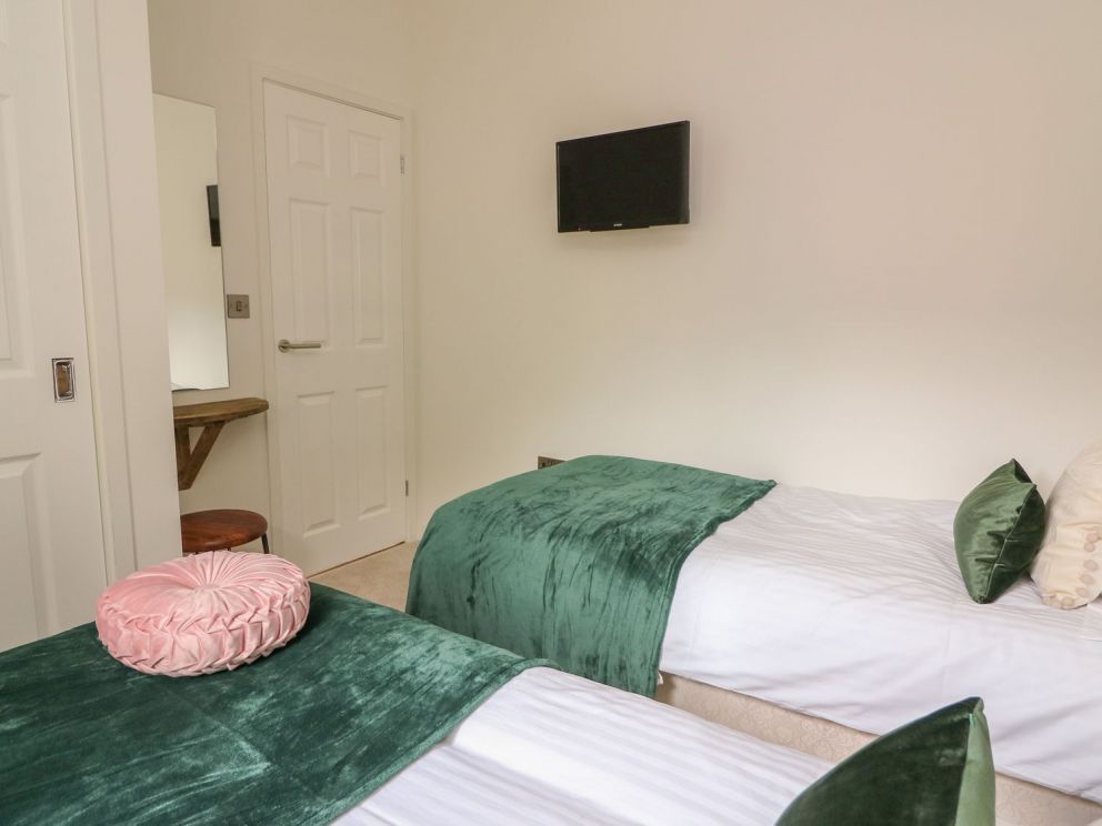 Felin Fawr Lodges Powys