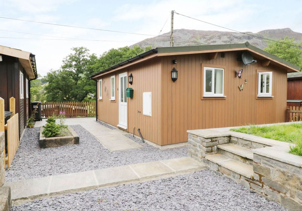 Glen Pennant Chalets Powys