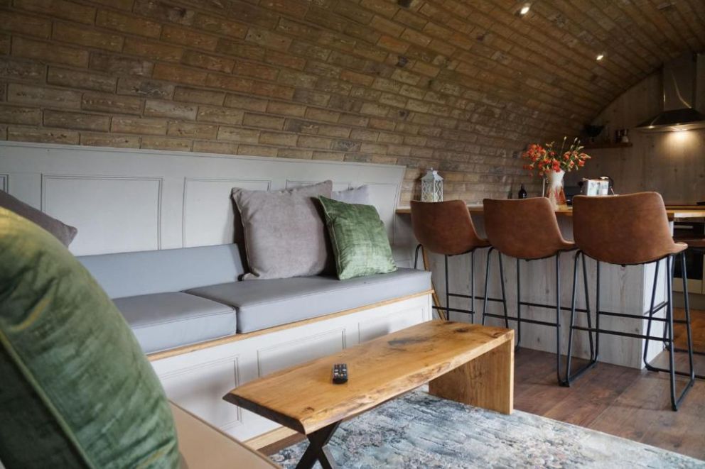 Hares View Hobbit House Wales