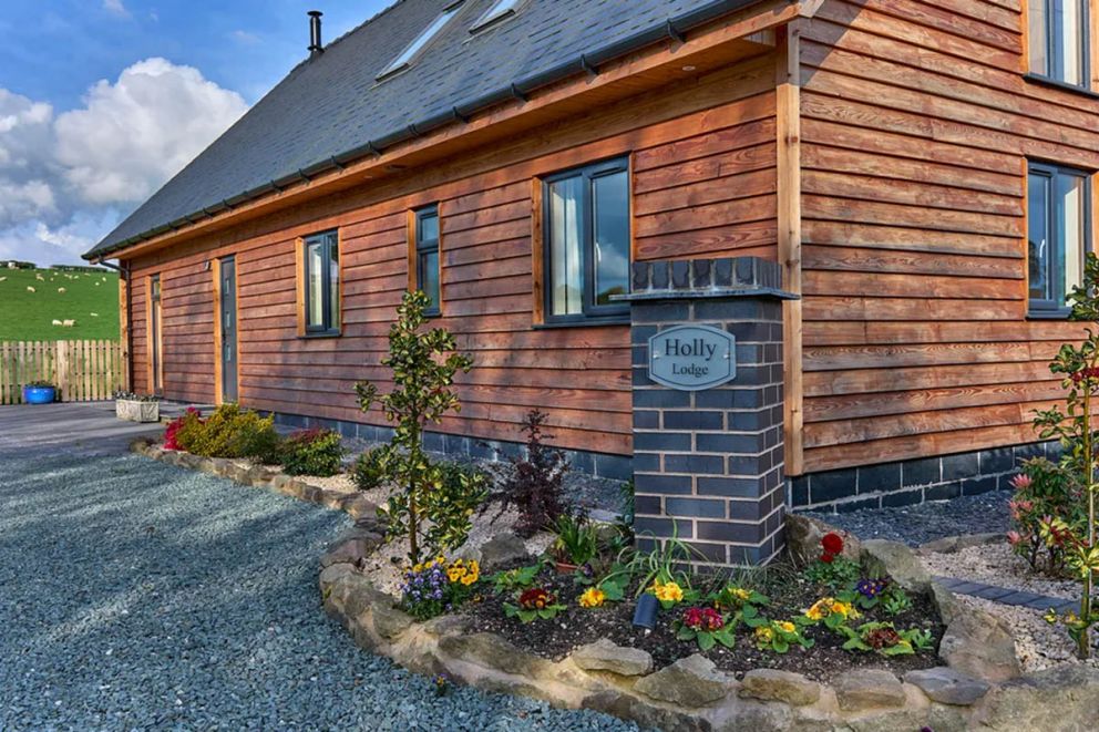 Holly Lodge Powys