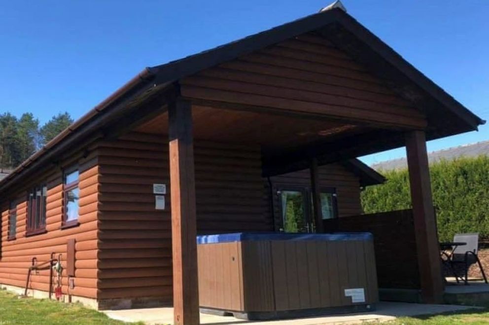 Lower Fishpools Lodges Powys