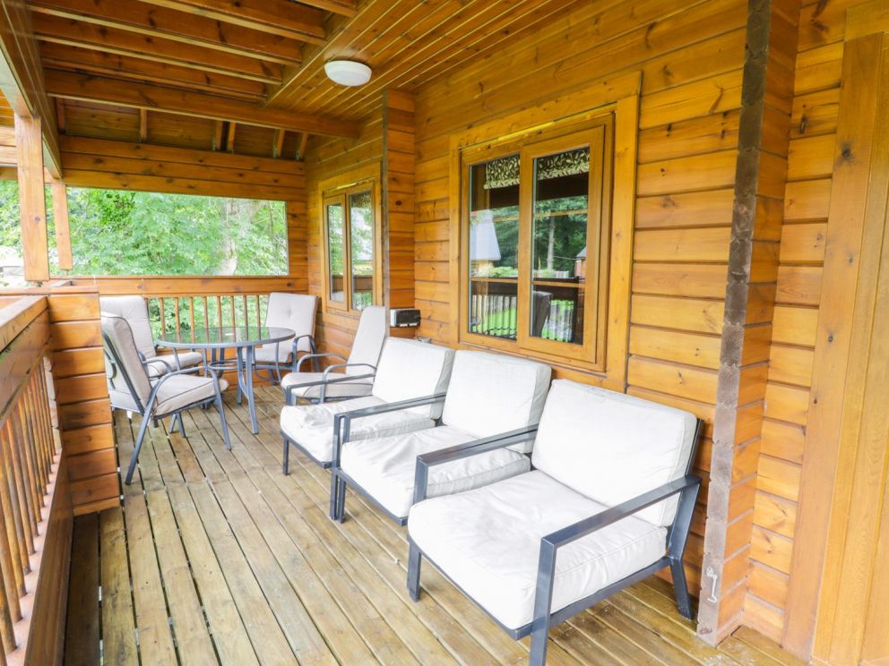 Maes Artro Lodges Gwynedd