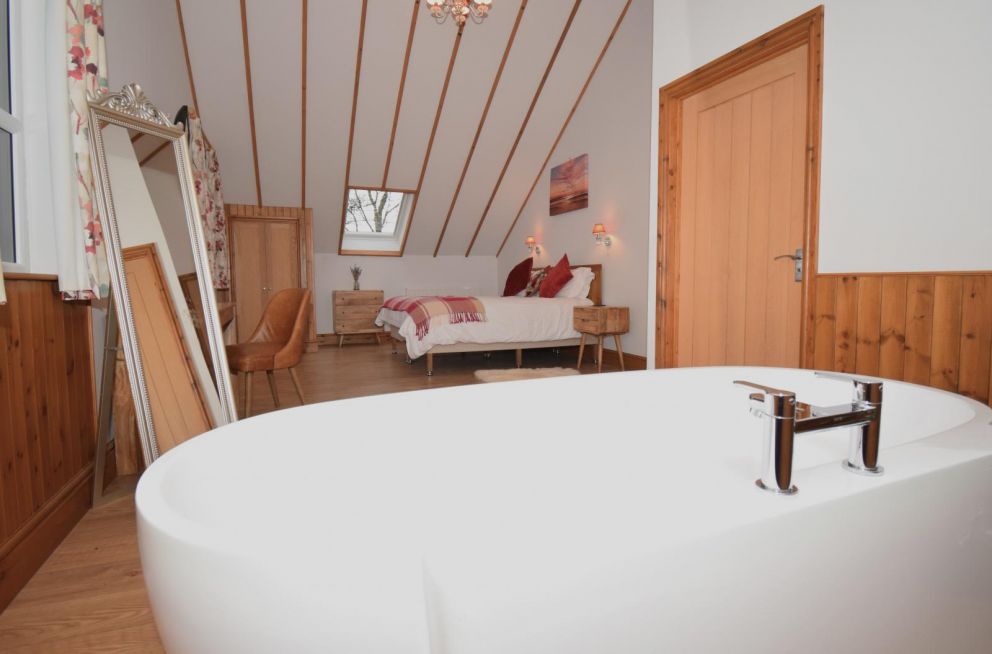 Lakeside Lodge at Rhosllyn Retreats