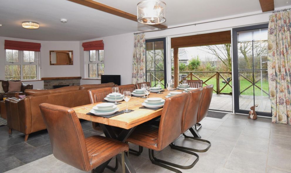 Lakeside Lodge at Rhosllyn Retreats