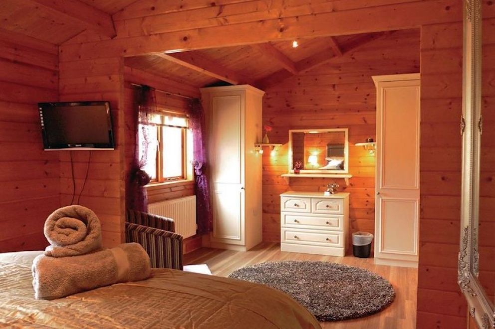 Mill Meadow Lodges Powys