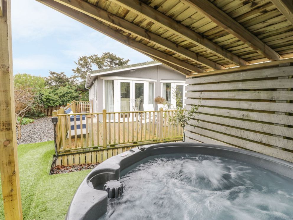 Orchard Lodge  Gwynedd