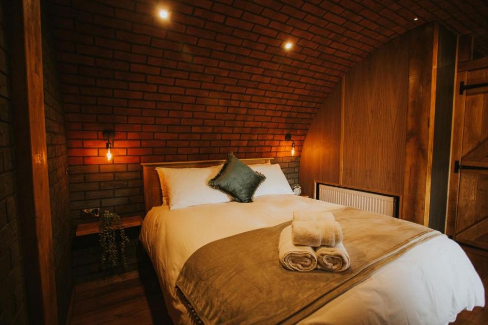 Otters View, Rhayader