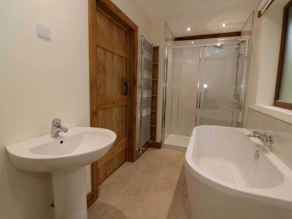 Ploony Hill Lodge Wales