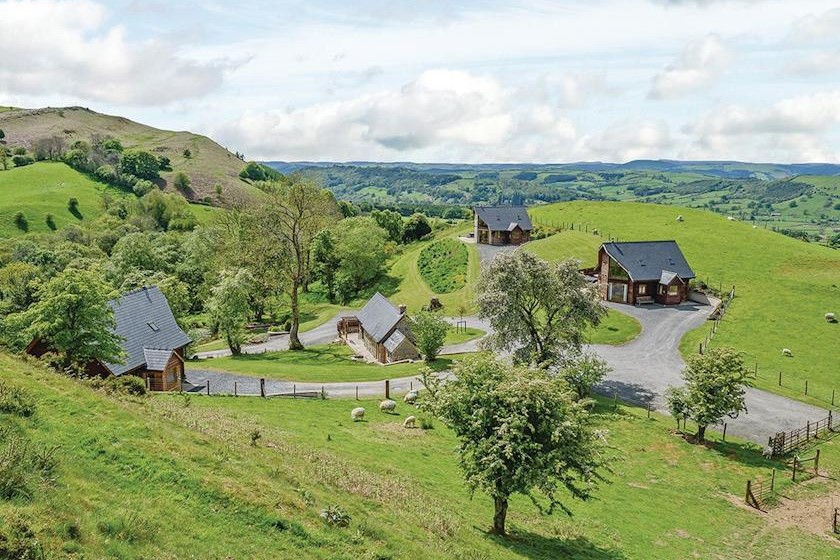 Slate House Lodges Nr Llandinam, Powys Self Catering Holiday Lodges