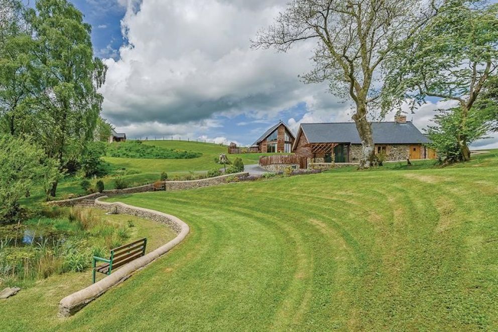 Slate House Lodges Powys
