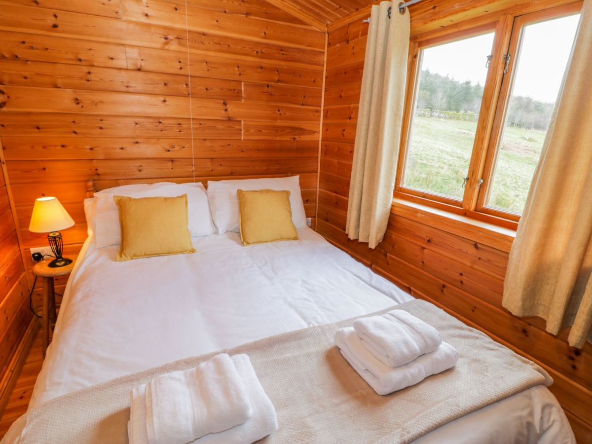 Snowdon Vista Cabin Caernarfon, Gwynedd Self Catering Holiday Lodges