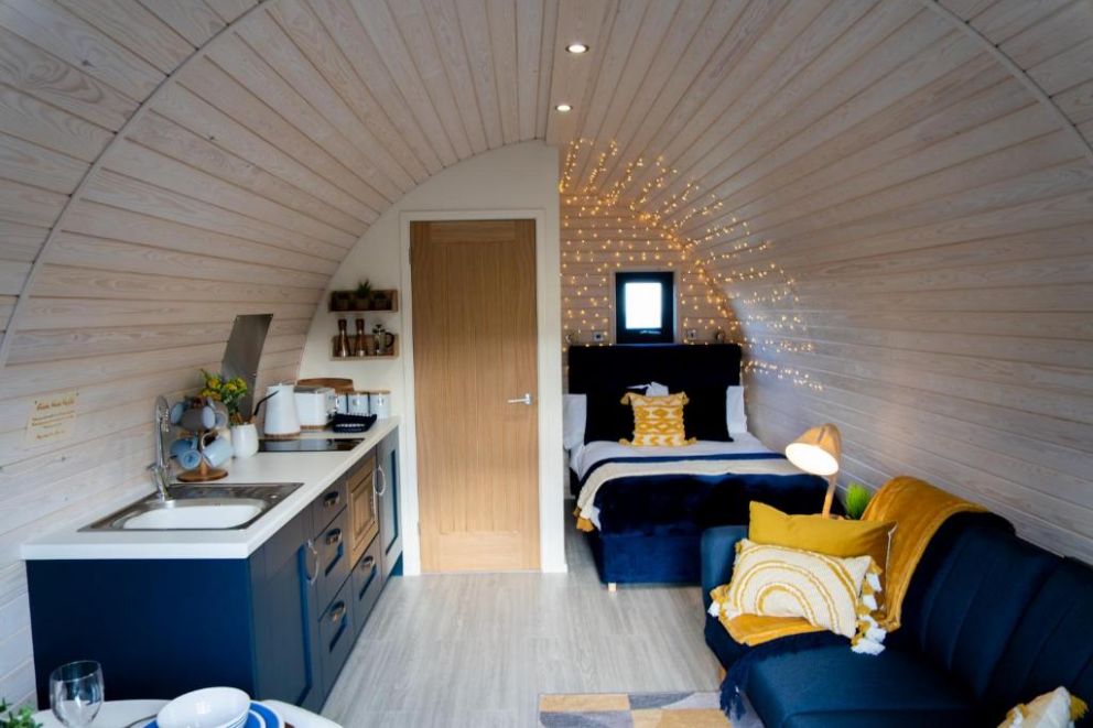 Tan Y Bryn Glamping, Conwy - glamping pods and huts with hot tub, wheelchair accessible, close to the beach