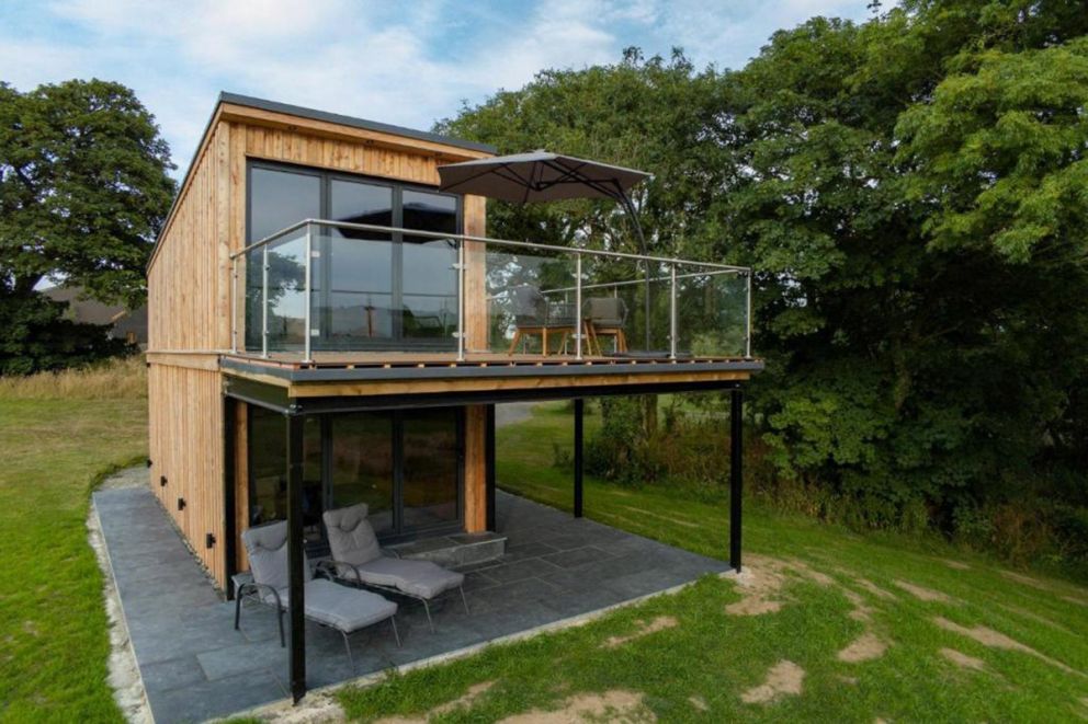 Tawny Lodge - Luxurious 1 Bedroom - Blossom Farm