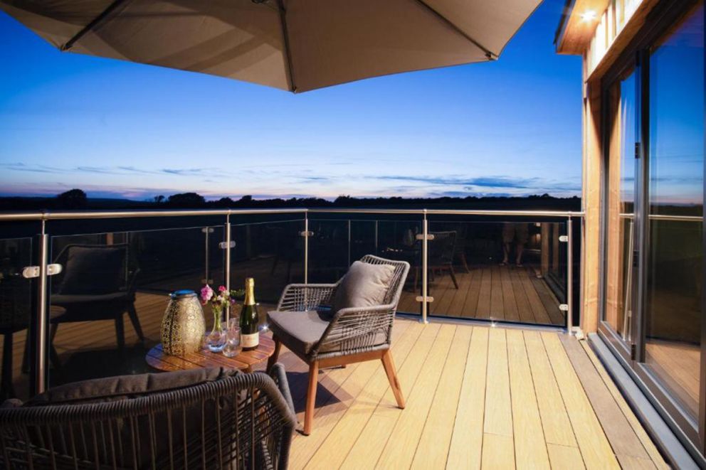 Tawny Lodge - Luxurious 1 Bedroom - Blossom Farm