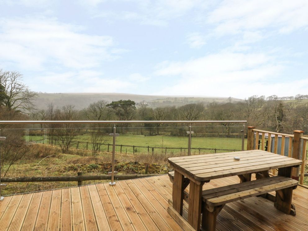 The Cabin Swansea, Pembrokeshire Self Catering Holiday Lodges