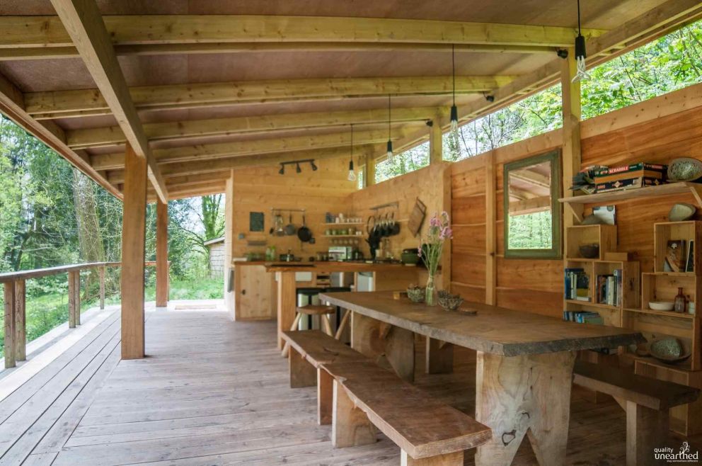 Treetop Cabin Redwood Valley Powys