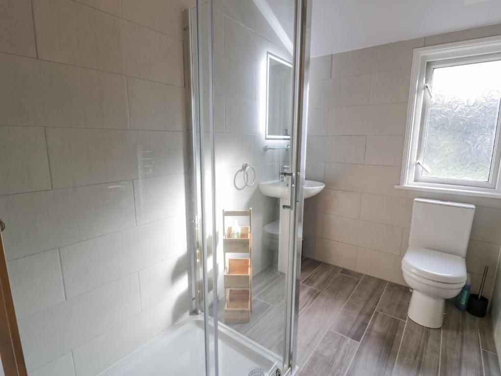 Y Caban Cemaes Bay Cemaes Bay Isle Of Anglesey Self Catering