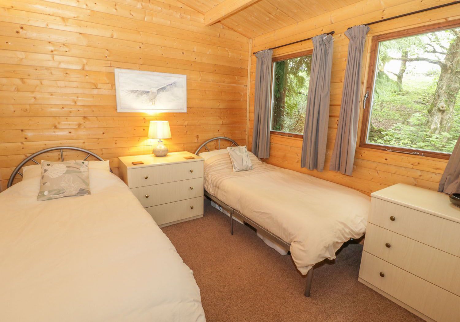 Y Caban Llechwedd, Conwy Self Catering Holiday Lodges