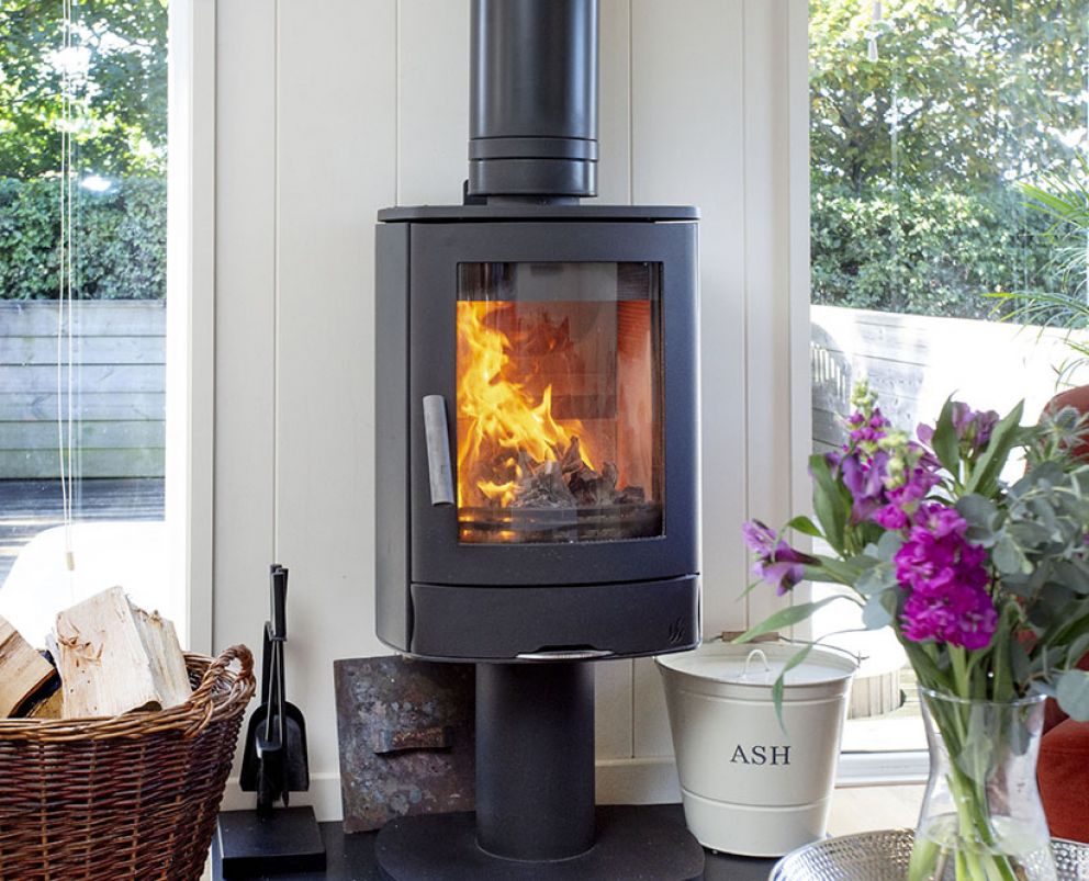 Lodges and log cabins with woodburners